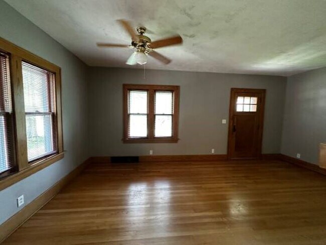 Building Photo - 505 Brookland Park Dr