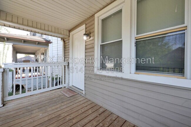 Building Photo - 1088 Siebert St