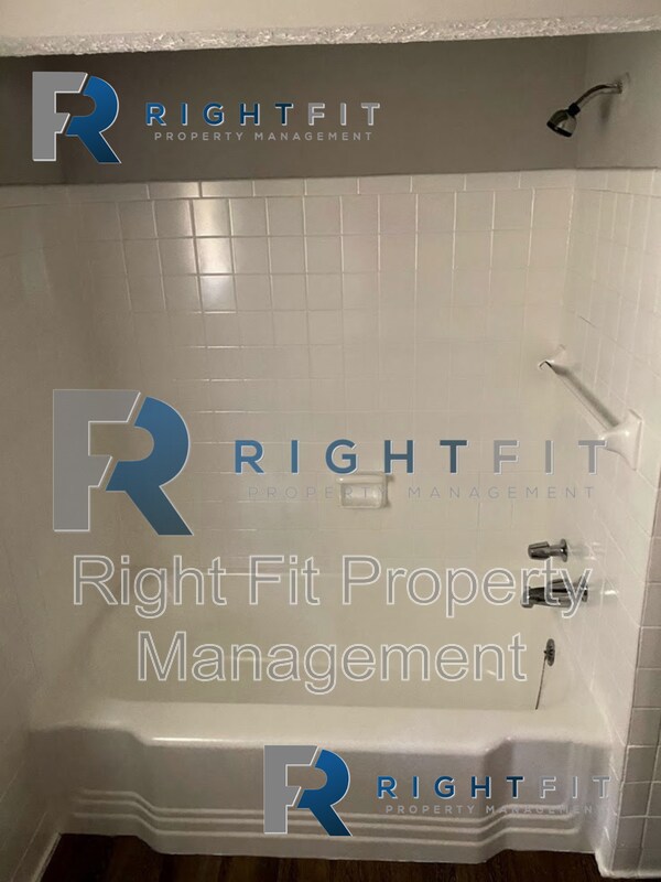 Building Photo - 2920 King St