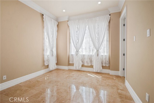Building Photo - 1117 Encanto Dr