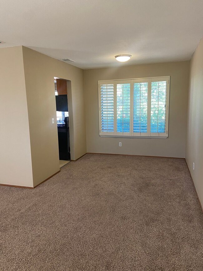 Building Photo - 3617 Scottsboro Dr