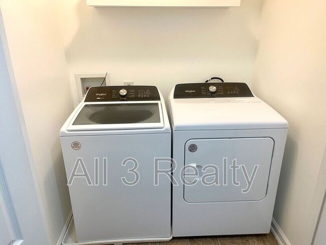 Building Photo - 101 Prattling Ct