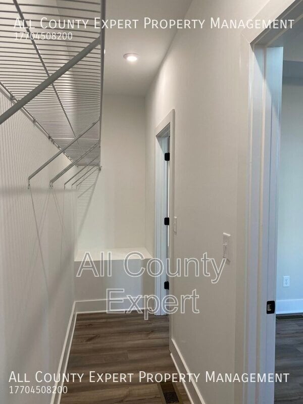 Building Photo - 1235 Cushenberry Ln