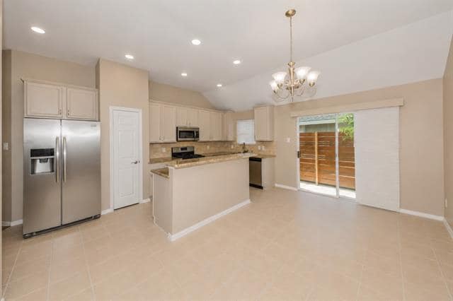 Building Photo - 3904 Granby Ln