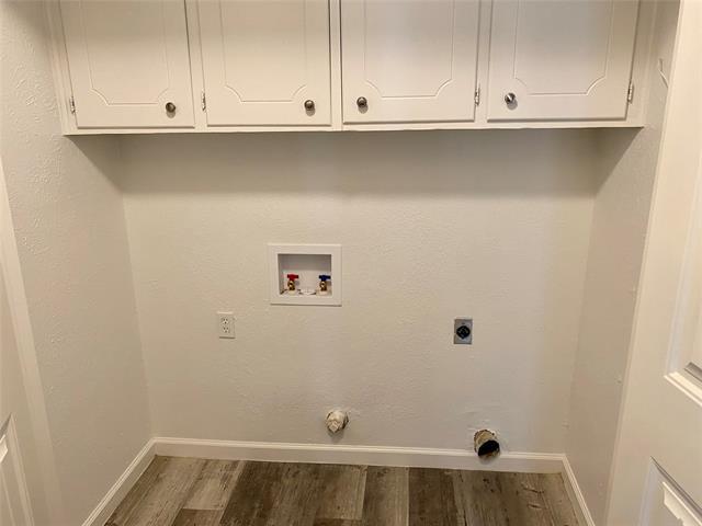 Building Photo - 5300 Jason Dr