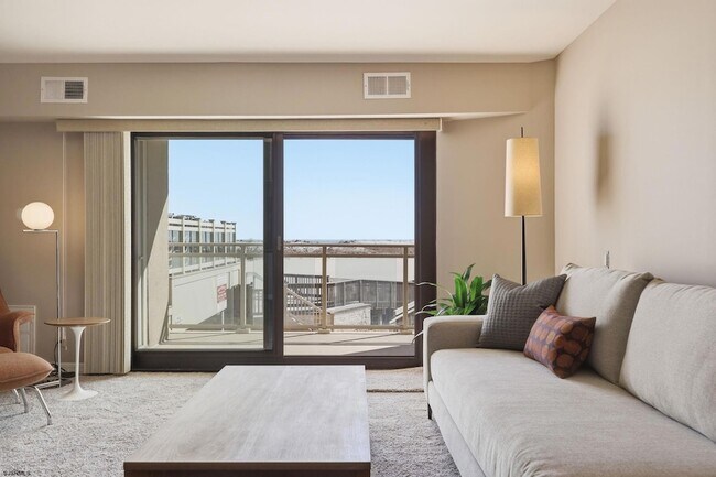 Building Photo - 2700 Atlantic Ave