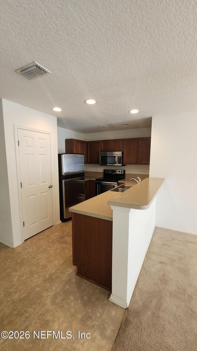 Building Photo - 269 Michelangelo Pl