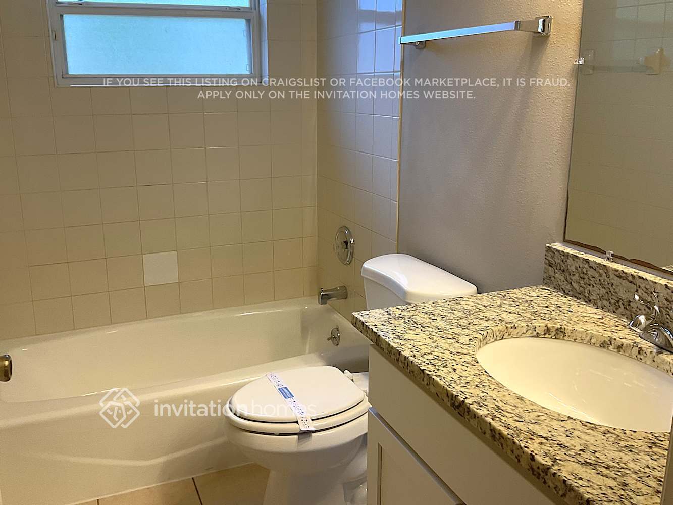 Building Photo - 14814 7th Ave E