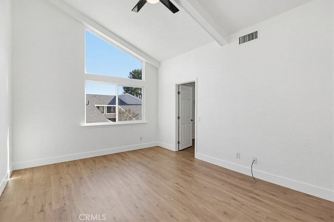 Building Photo - 23117 Kimmore Terrace