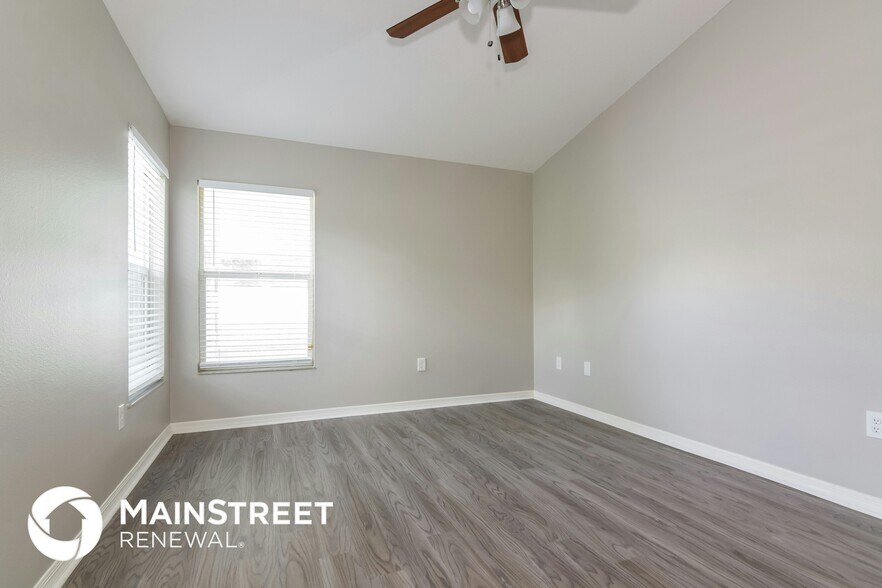 Building Photo - 3232 Fremont Ct