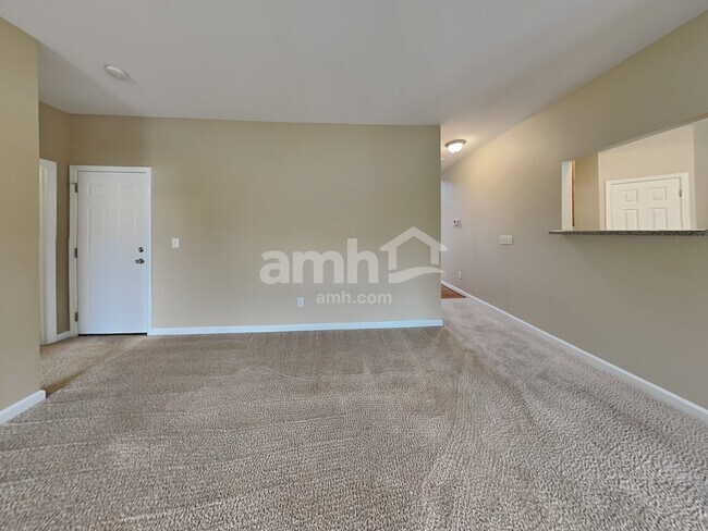 Building Photo - 203 Fledgling Way