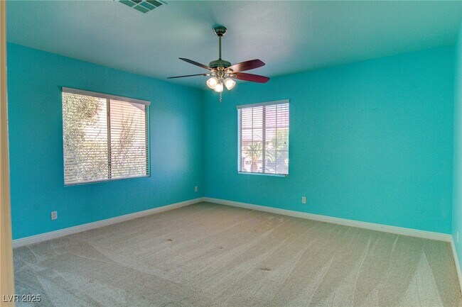 Building Photo - 8925 Monte Oro Dr