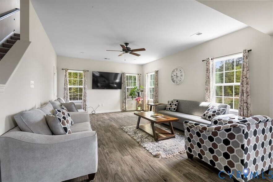 Building Photo - 13507 Enon Oaks Pl