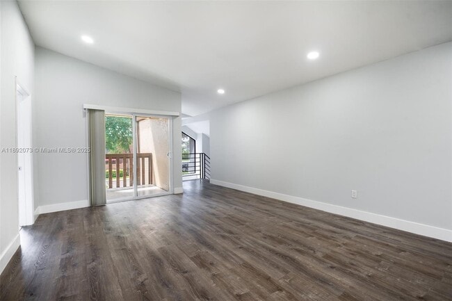 Building Photo - 6211 SW 116th Pl