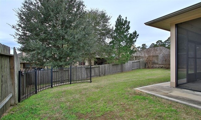 Building Photo - 3556 Woods Estates Dr