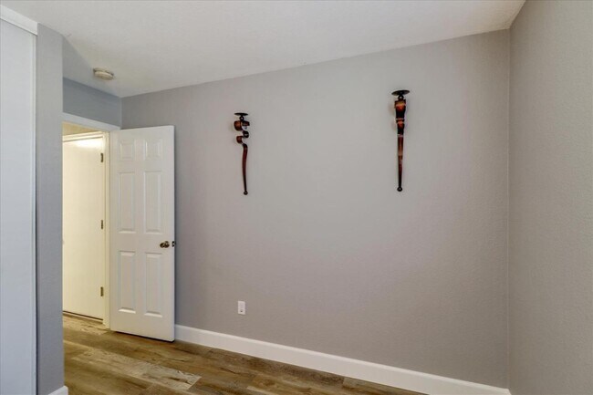 Building Photo - 1437 Promenade Cir