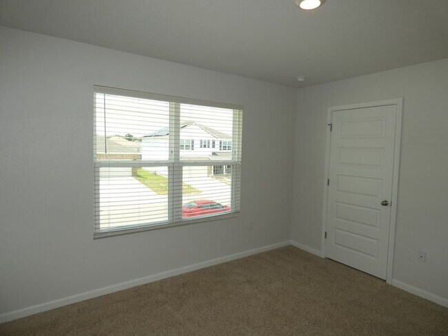 Building Photo - 5565 Galahad Trl