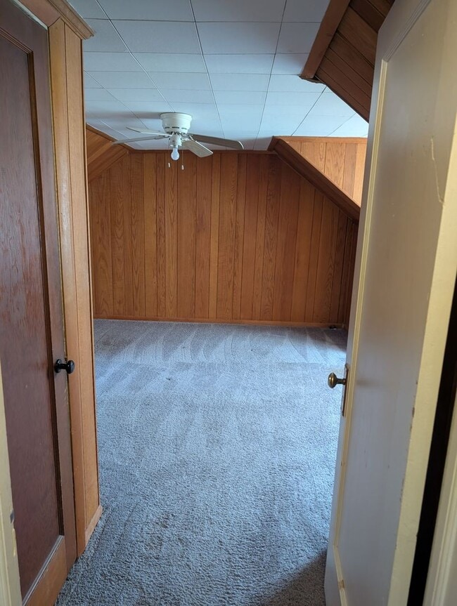 Building Photo - 4BD/2BA - University View - 1 car garage