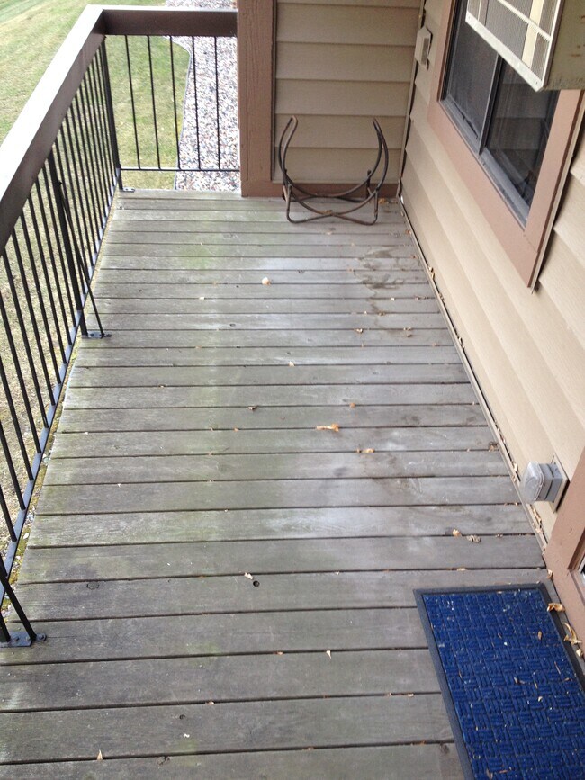 Building Photo - 7601 W 101st St