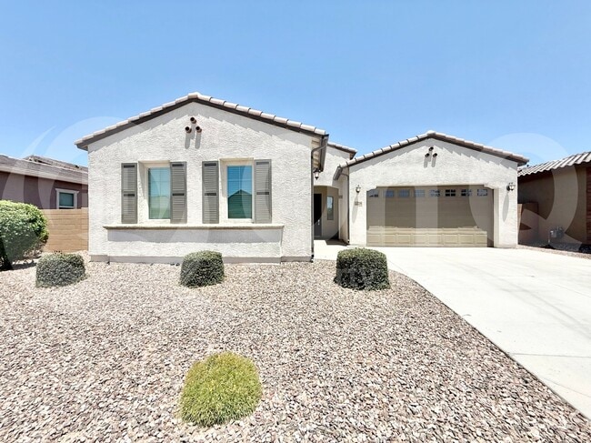 Primary Photo - 2228 E Isaiah Ave