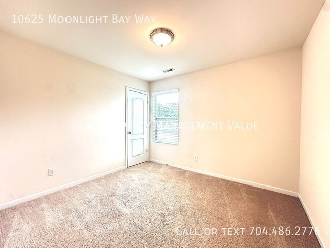 Building Photo - 10625 Moonlight Bay Wy