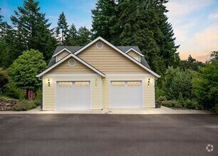Building Photo - Beautiful Home in Stevenson