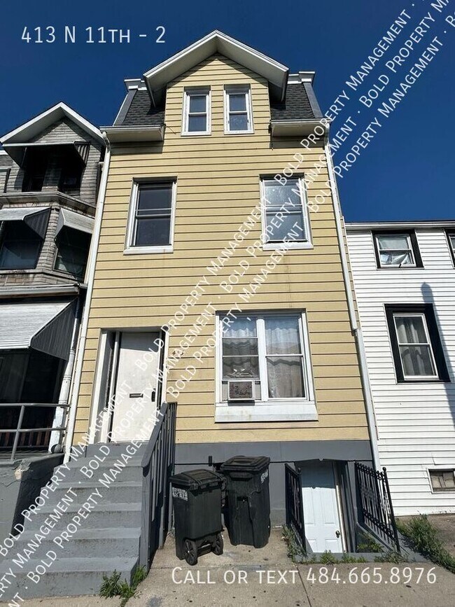 Building Photo - 413 N 11th St