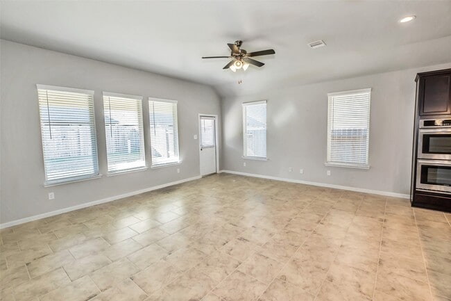 Building Photo - 5435 Atwood Cyn Ct