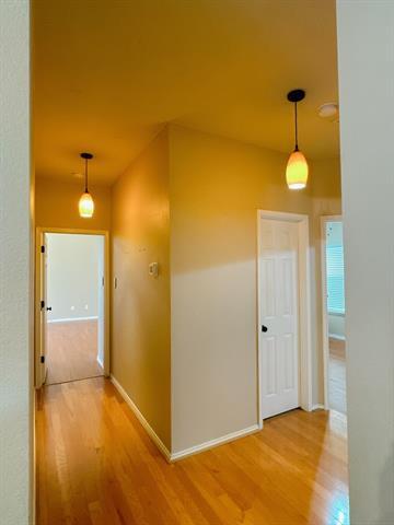 Building Photo - 2204 Starleaf Pl