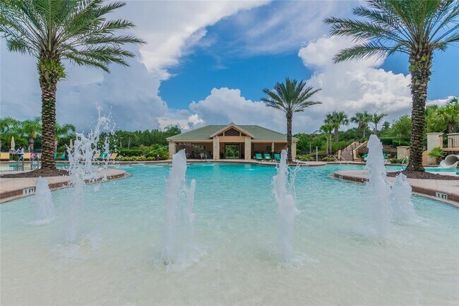 Building Photo - 18026 Java Isle Dr
