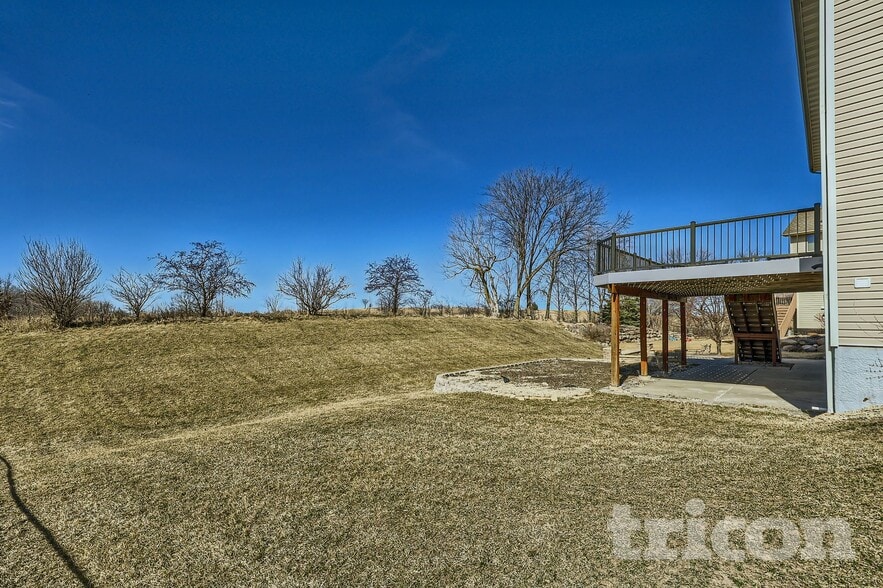 Building Photo - 4527 Mason Ave NE