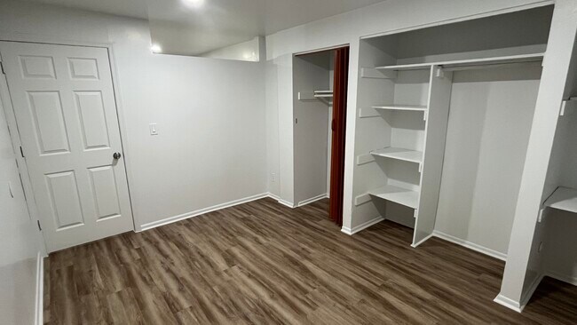 Building Photo - 342 Stuyvesant Ave