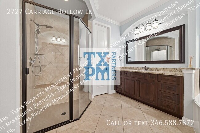 Building Photo - 2727 Carriage Hollow Ln