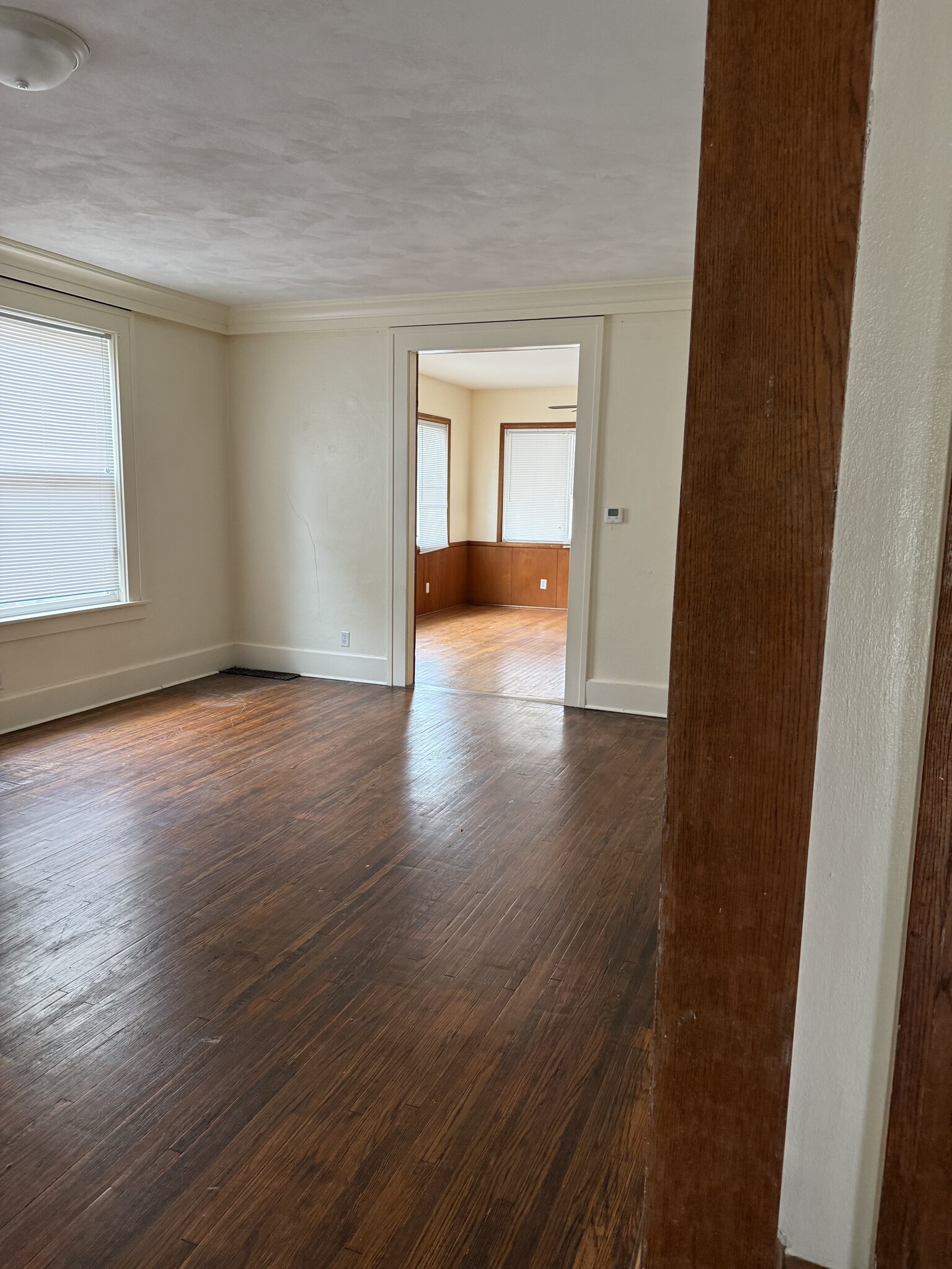 sunroom - 827 N Rebecca Pl