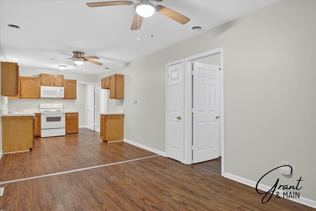 Building Photo - 3 bedroom ranch $1250