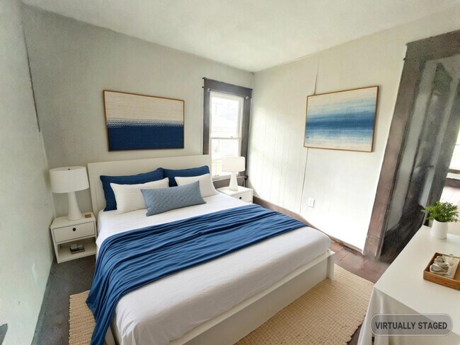 Building Photo - Beautifully Remodeled 3-Bed, 2-Bath Home with Modern Updates