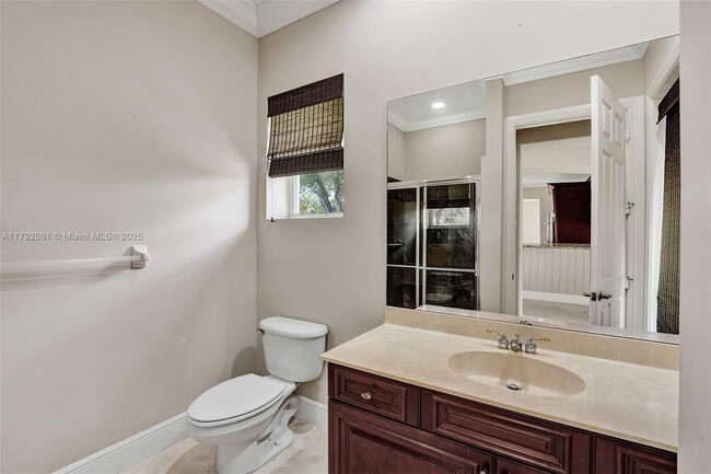 Building Photo - 7607 NW 127th Manor