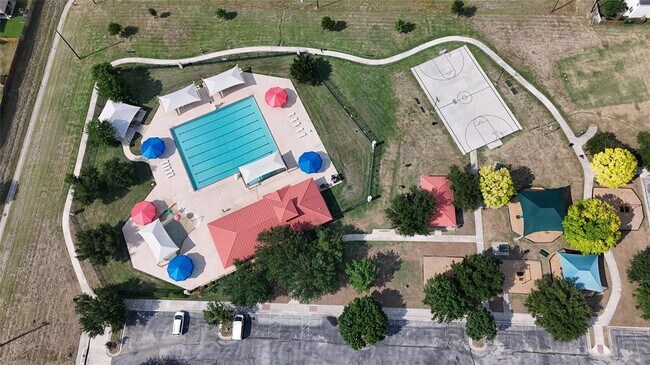 Building Photo - 9001 Bird Brook Ln