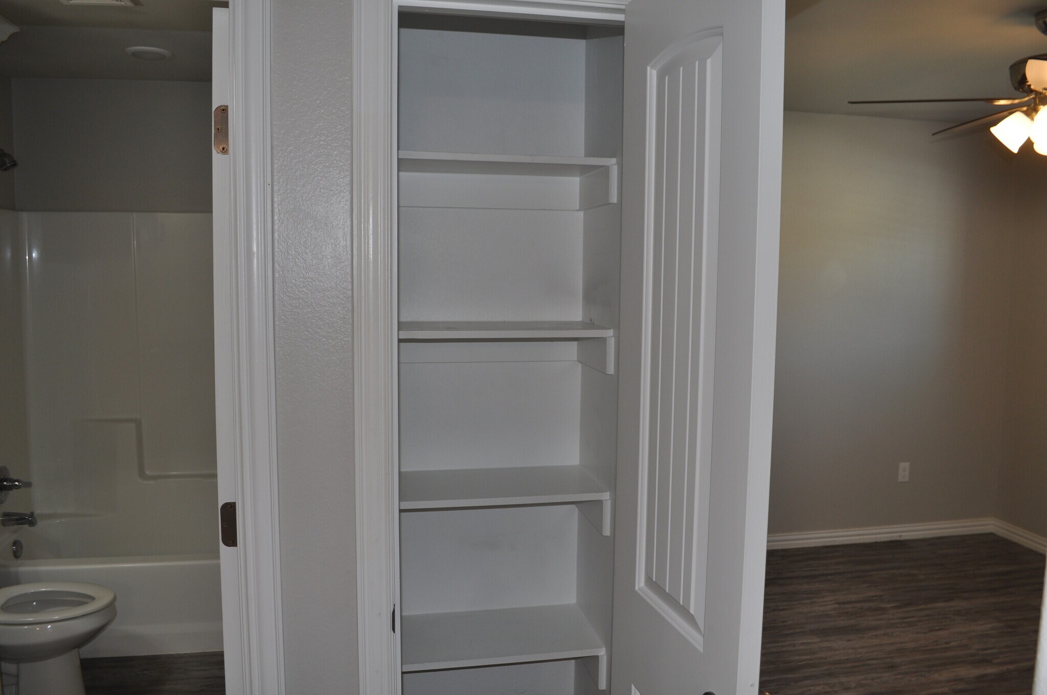 Building Photo - 118 Texoma Mdws