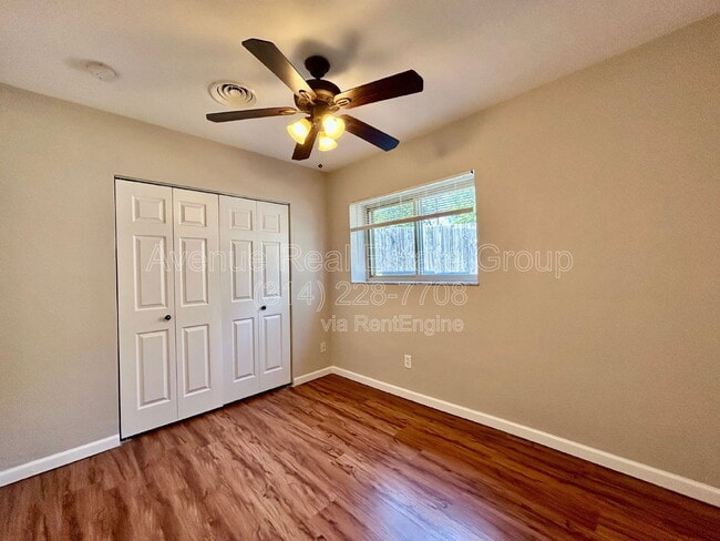 Building Photo - 129 E Lockwood Ave