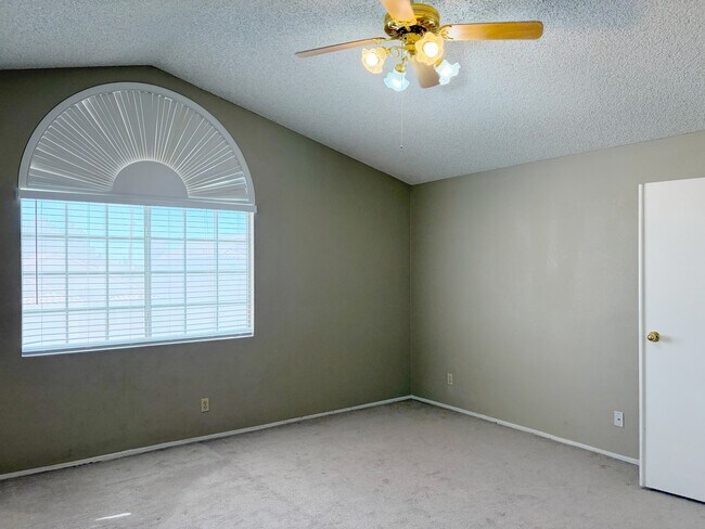Building Photo - 2713 Brienza Way