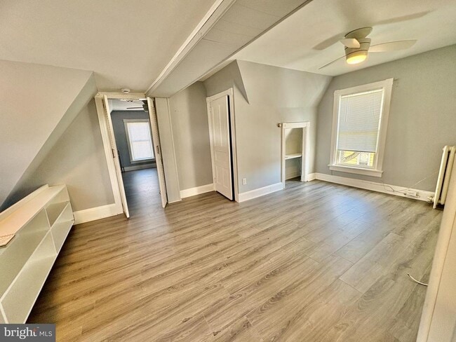 Building Photo - 735 Morgan Ave