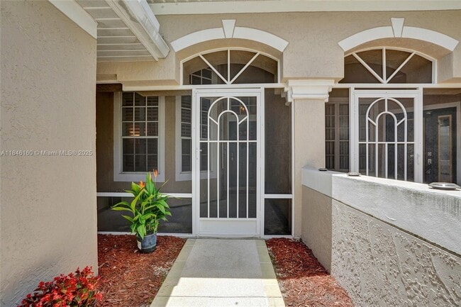 Building Photo - 1632 SW Harbour Isles Cir