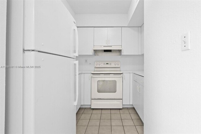 Building Photo - 5736 W 26th Ave