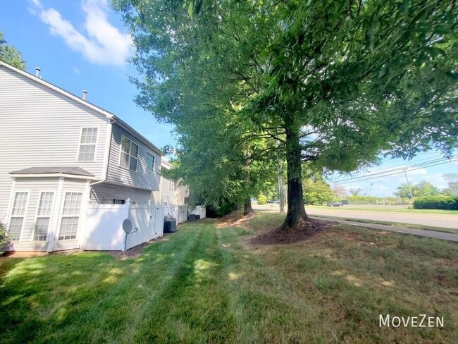 Building Photo - 8955 Gerren Ct