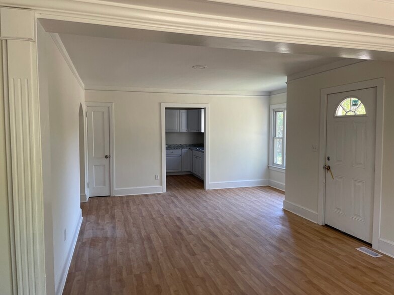 Living room - 205 N Beacon St