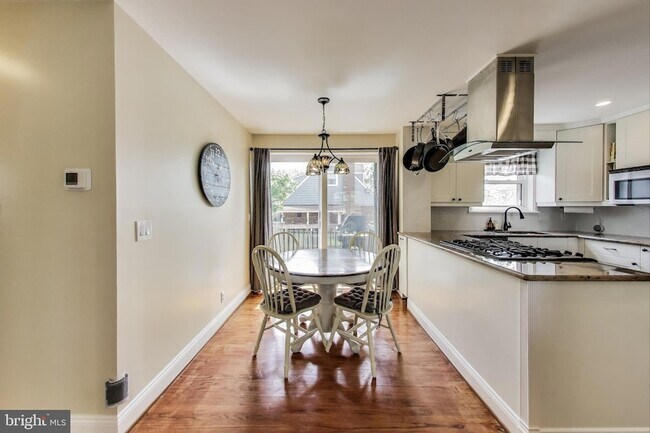 Building Photo - 3316 Harrell St