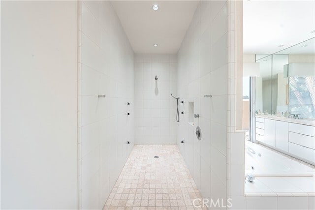 Building Photo - 10272 Overhill Dr