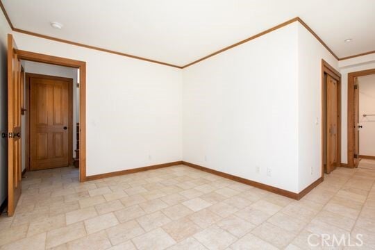 Building Photo - 110 Esperanza Ave