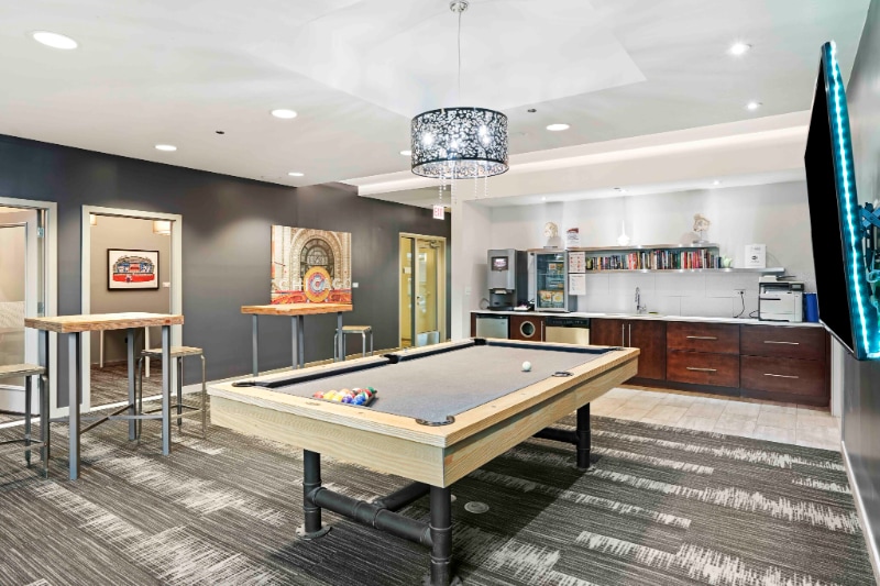 Building Photo - 3728 N Halsted St